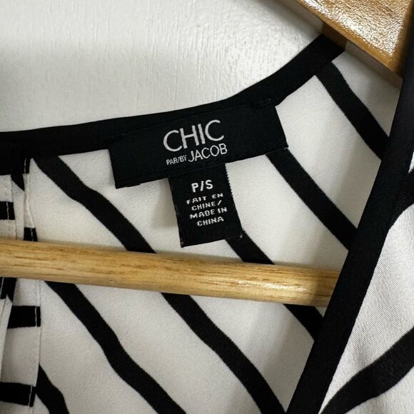 Chic Paris by Jacob Striped Sleeveless Blouse Black White Petite Small - Picture 3 of 11